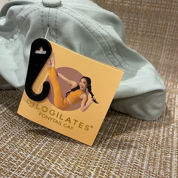 NWT Blogilates Ponytail Hat - Picture 8 of 10